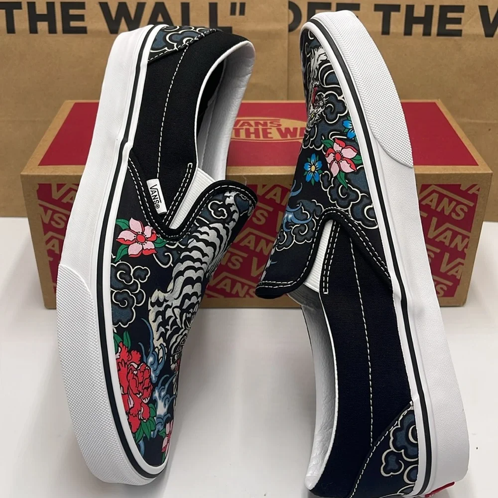 Vans WMNS Black Slip-On Shoes with Floral and Tiger Design Classic Slip On Snkrs - Picture 12 of 16